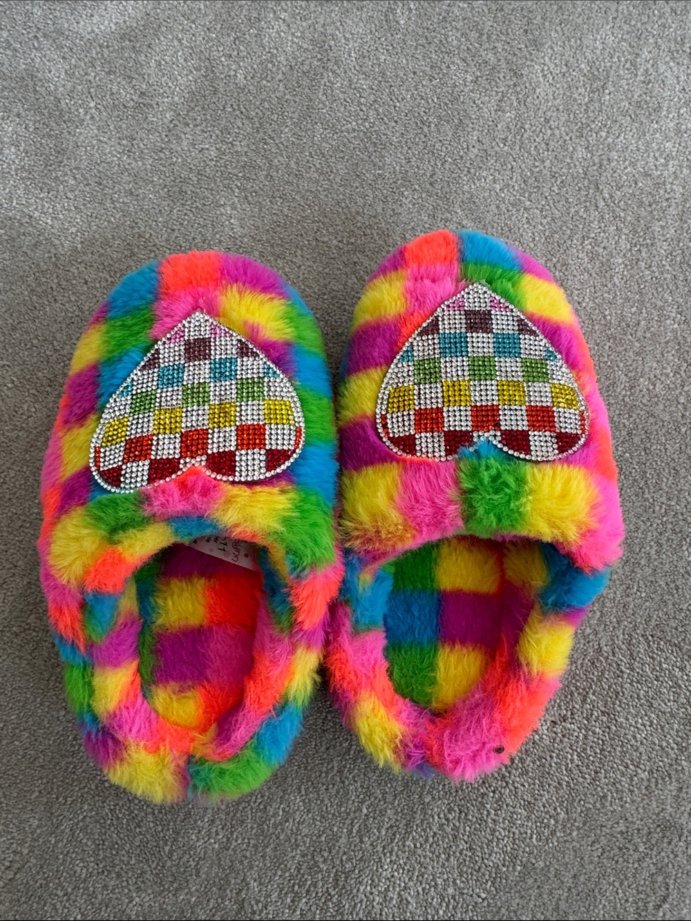 Kids Rainbow Fuzzy Slippers with Heart Patch, size 10